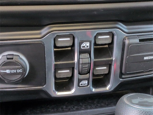 2022 Jeep Wrangler Unlimited Sahara 4x4