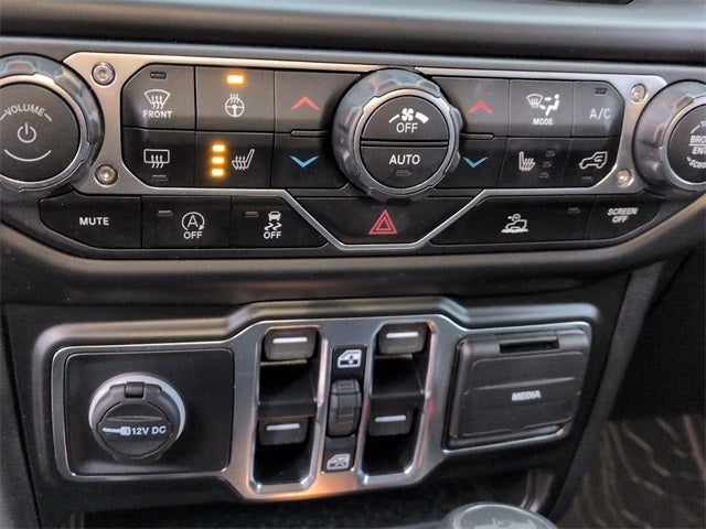 2022 Jeep Wrangler Unlimited Sahara 4x4