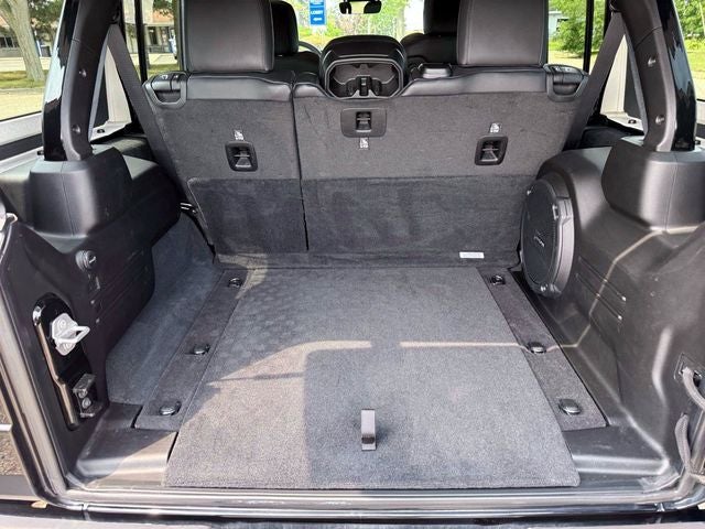 2024 Jeep Wrangler 4-Door Sahara 4x4
