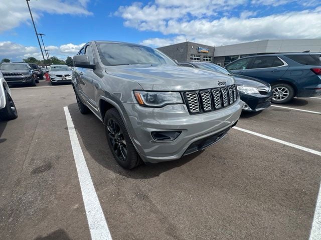 2021 Jeep Grand Cherokee Laredo X 4x4