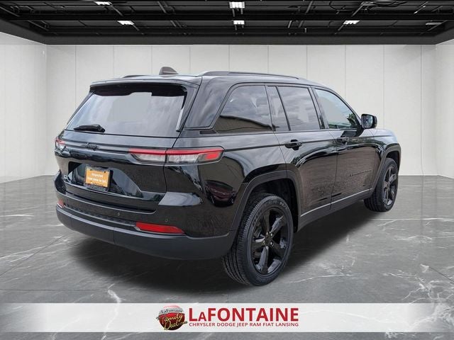 2023 Jeep Grand Cherokee Altitude 4x4