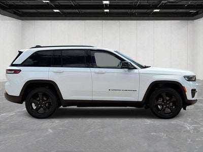 2023 Jeep Grand Cherokee Altitude 4x4