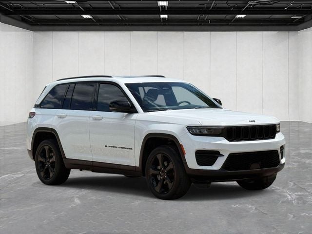 2023 Jeep Grand Cherokee Altitude 4x4