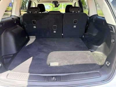 2023 Jeep Grand Cherokee Laredo 4x4