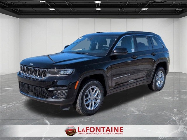 2026 Jeep Grand Cherokee GRAND CHEROKEE LAREDO X 4X4
