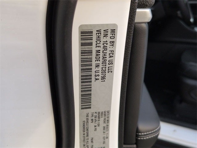 2026 Jeep Grand Cherokee GRAND CHEROKEE LAREDO ALTITUDE 4X4