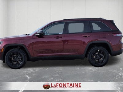 2026 Jeep Grand Cherokee GRAND CHEROKEE LAREDO ALTITUDE 4X4