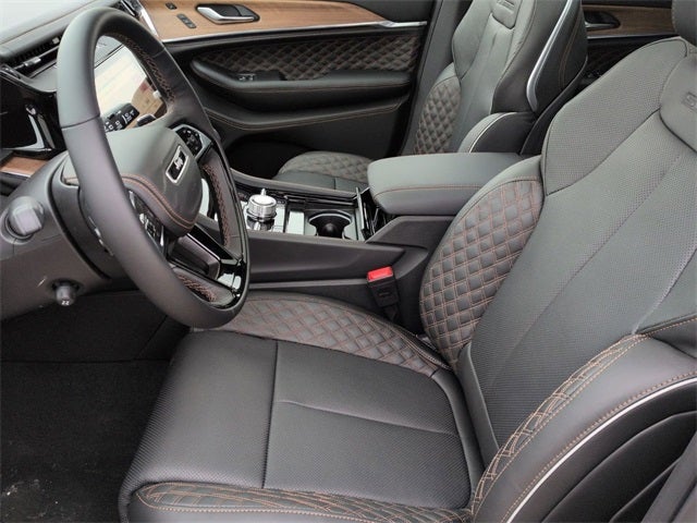 2026 Jeep Grand Cherokee GRAND CHEROKEE SUMMIT 4X4