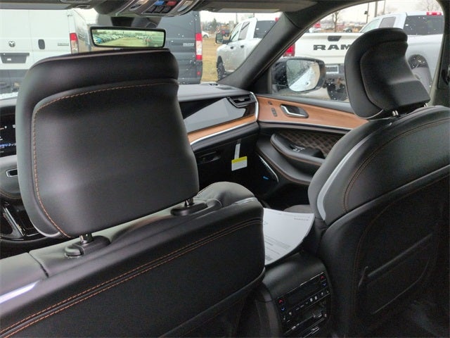 2026 Jeep Grand Cherokee GRAND CHEROKEE SUMMIT 4X4