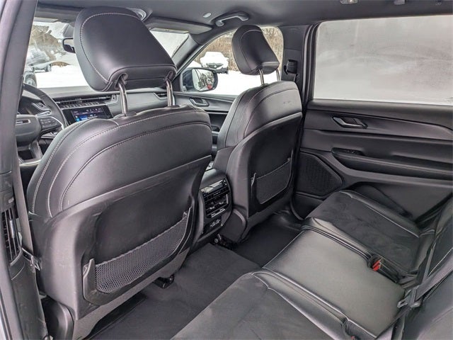 2024 Jeep Grand Cherokee L Altitude 4x4