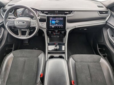 2024 Jeep Grand Cherokee L Altitude 4x4