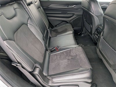 2024 Jeep Grand Cherokee L Altitude 4x4