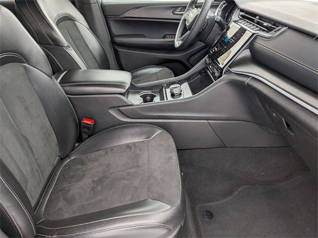 2024 Jeep Grand Cherokee L Altitude 4x4