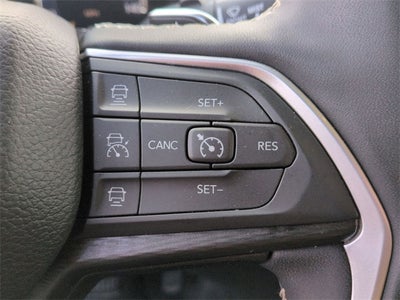 2024 Jeep Grand Cherokee L Altitude 4x4