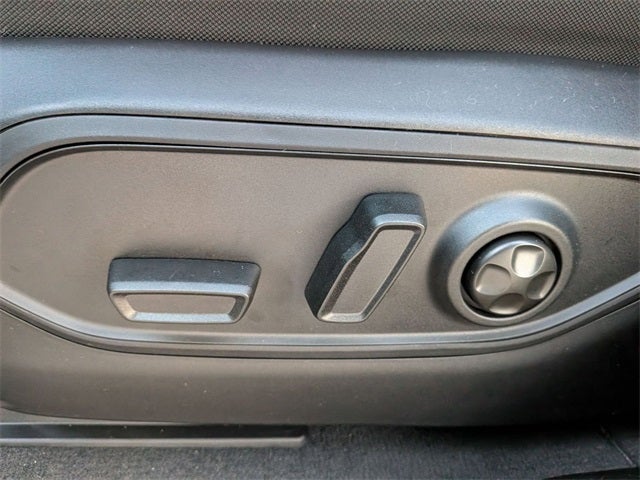 2025 Jeep Grand Cherokee L GRAND CHEROKEE L LAREDO X 4X4