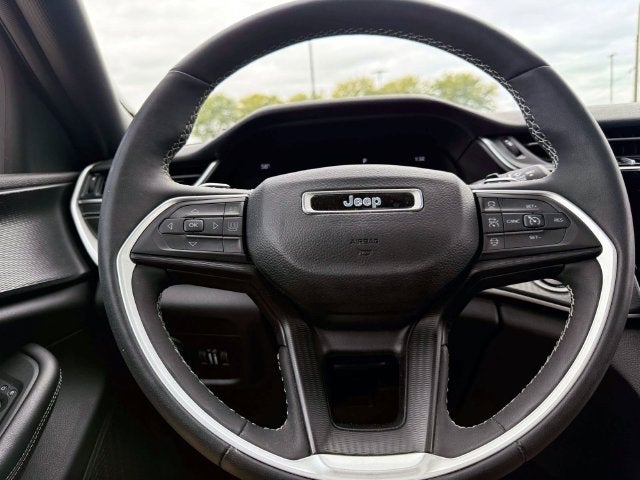 2023 Jeep Grand Cherokee L Altitude X 4x4