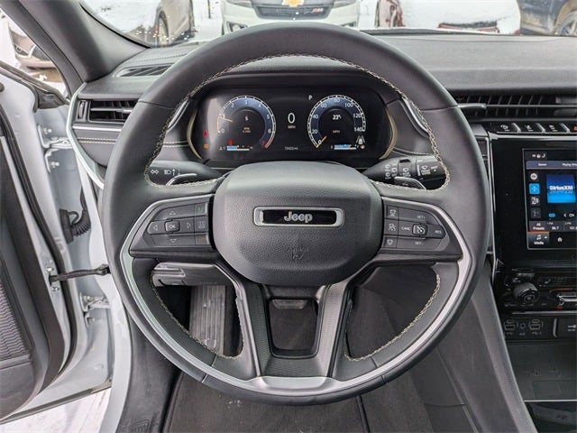 2024 Jeep Grand Cherokee L Altitude 4x4