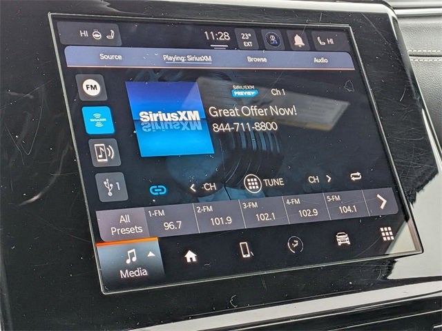 2024 Jeep Grand Cherokee L Altitude 4x4