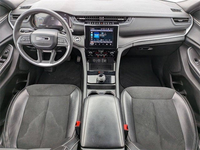 2024 Jeep Grand Cherokee L Altitude 4x4