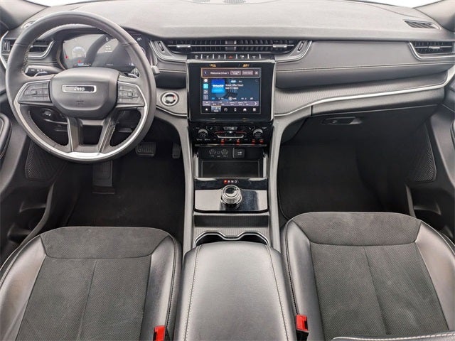 2024 Jeep Grand Cherokee L Altitude 4x4