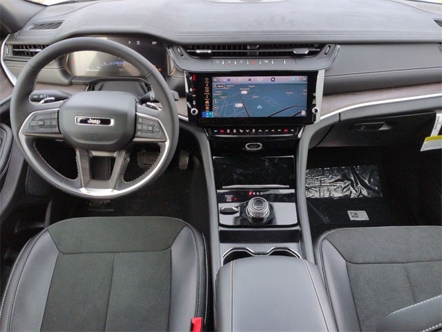 2026 Jeep Grand Cherokee L GRAND CHEROKEE L LAREDO ALTITUDE 4X4