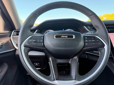 2023 Jeep Grand Cherokee L Limited 4x4