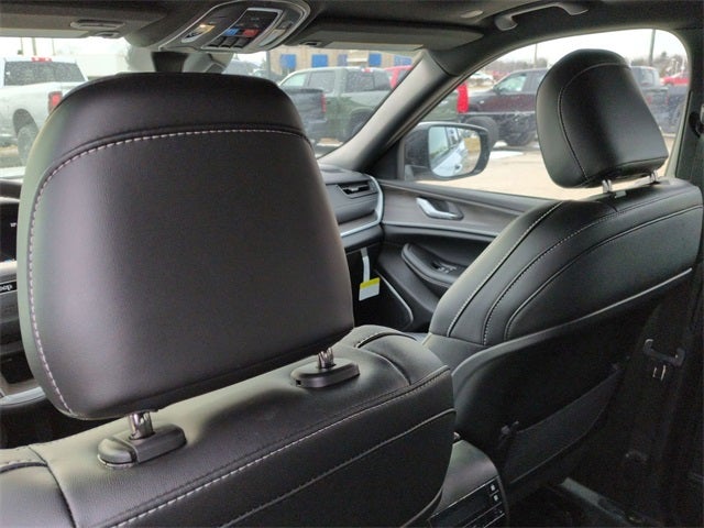 2026 Jeep Grand Cherokee L GRAND CHEROKEE L LIMITED 4X4