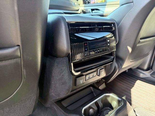 2023 Jeep Wagoneer Series II Carbide 4x4