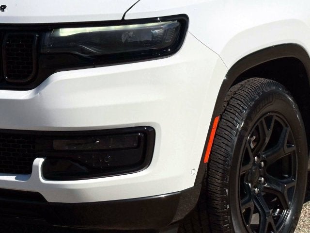 2023 Jeep Wagoneer Series II Carbide 4x4