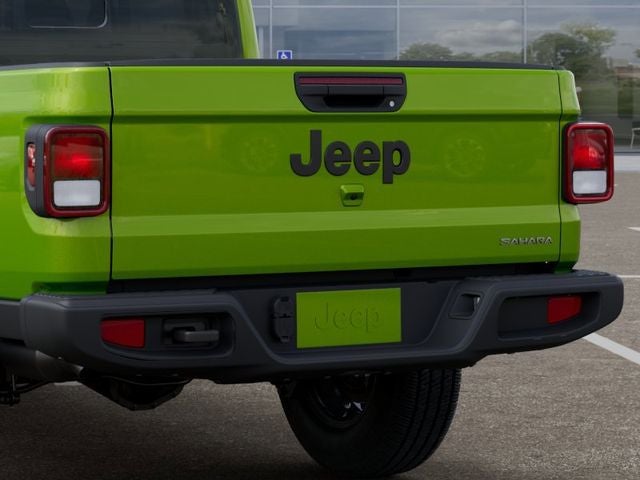 2026 Jeep Gladiator GLADIATOR SAHARA 4X4