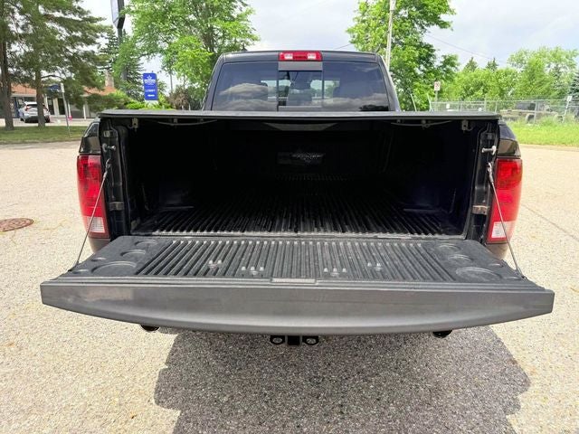 2018 RAM 1500 Big Horn Quad Cab 4x4 6'4' Box