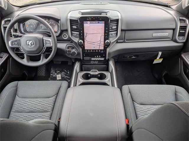 2025 RAM Ram 1500 RAM 1500 BIG HORN CREW CAB 4X4 5'7' BOX