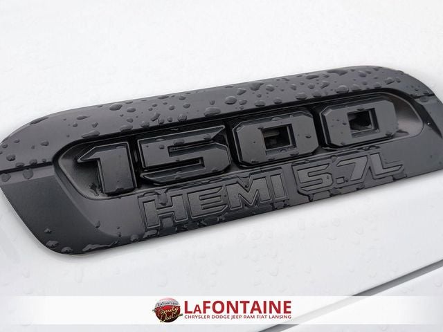 2020 RAM 1500 Big Horn Crew Cab 4x4 5'7' Box