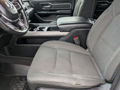 2020 RAM 1500 Big Horn Crew Cab 4x4 5'7' Box