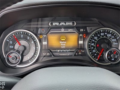 2020 RAM 1500 Big Horn Crew Cab 4x4 5'7' Box