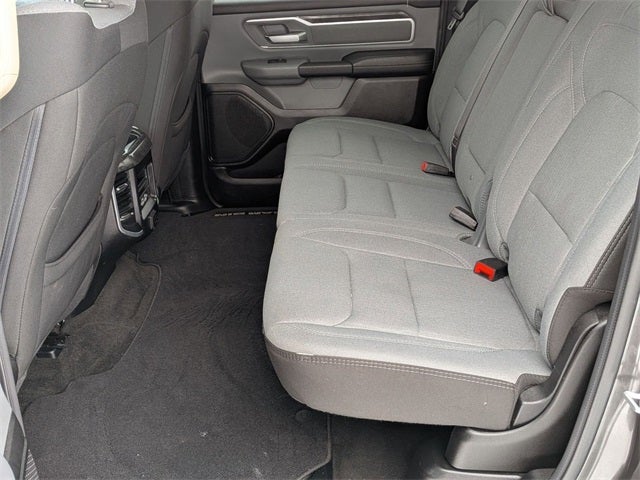 2020 RAM 1500 Big Horn Crew Cab 4x4 5'7' Box