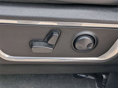 2024 RAM 1500 Laramie Crew Cab 4x4 5'7' Box