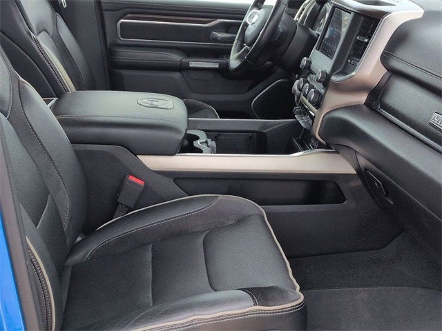 2021 RAM 1500 Laramie Crew Cab 4x4 5'7' Box