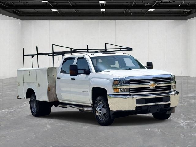 2016 Chevrolet Silverado 3500HD Chassis WT