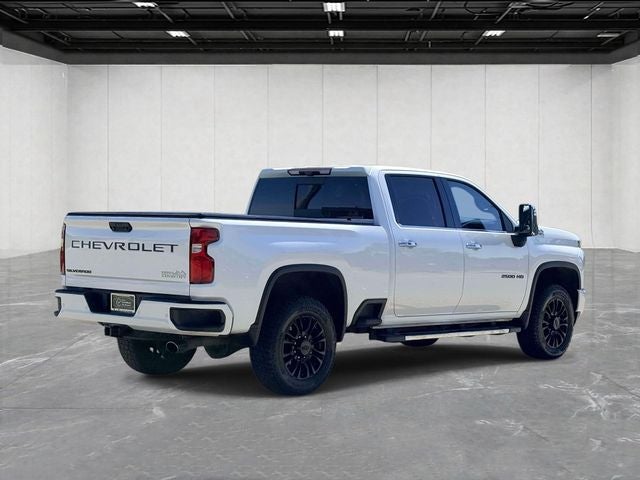 2022 Chevrolet Silverado 2500HD 4WD Crew Cab Standard Bed High Country