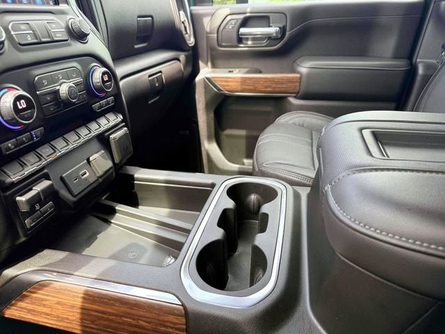 2022 Chevrolet Silverado 2500HD 4WD Crew Cab Standard Bed High Country