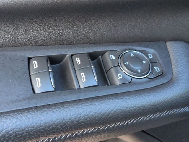 2025 GMC Yukon 4WD Denali