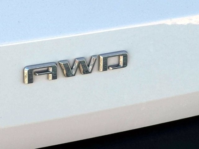 2024 Chevrolet Traverse AWD LS