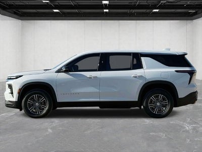 2024 Chevrolet Traverse AWD LS