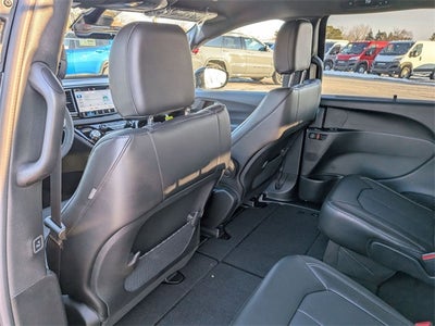 2026 Chrysler Voyager VOYAGER LX