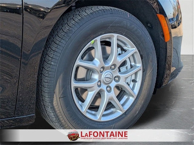 2026 Chrysler Voyager VOYAGER LX