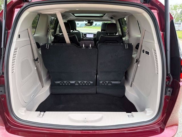 2022 Chrysler Pacifica Limited