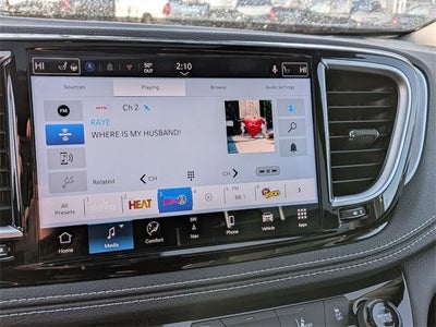 2026 Chrysler Pacifica PACIFICA SELECT AWD