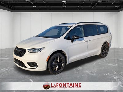 2026 Chrysler Pacifica PACIFICA LIMITED AWD