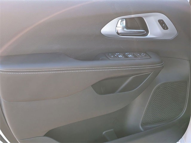 2026 Chrysler Pacifica PACIFICA LIMITED AWD